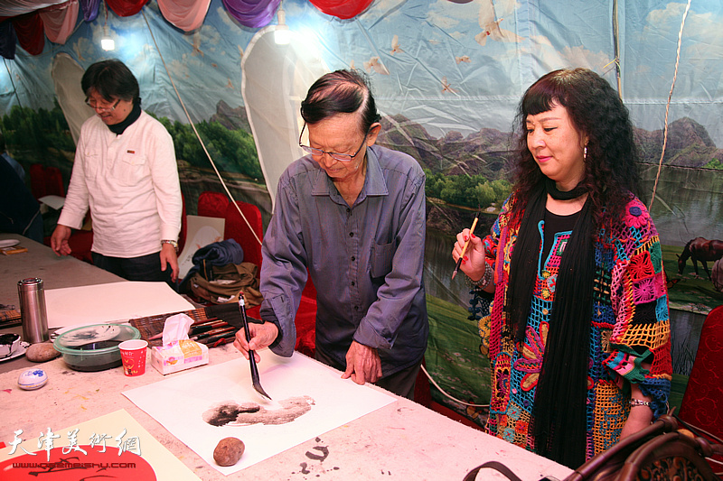 天津市书画名家祝贺吕爱茹迎娶儿媳