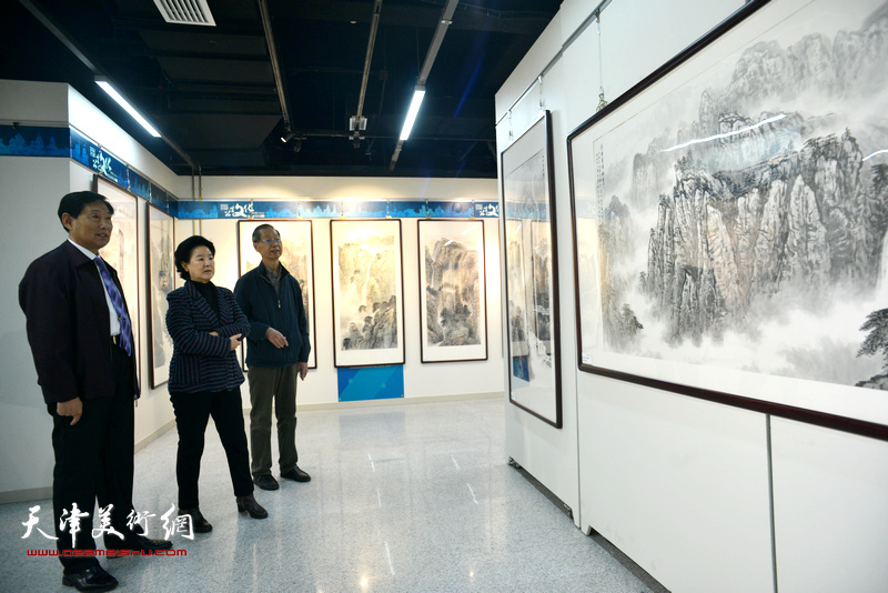 钱桂芳山水画教学成果展