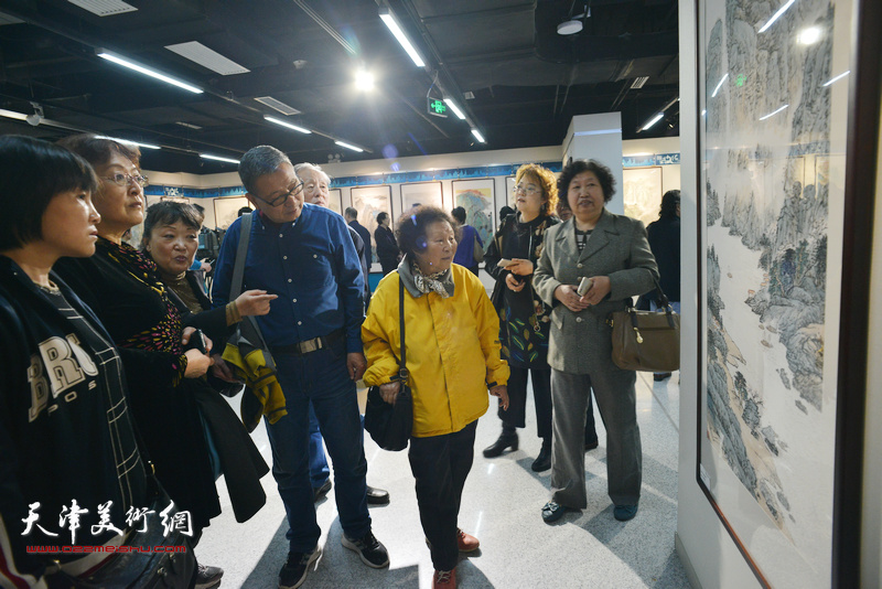 钱桂芳山水画教学成果展