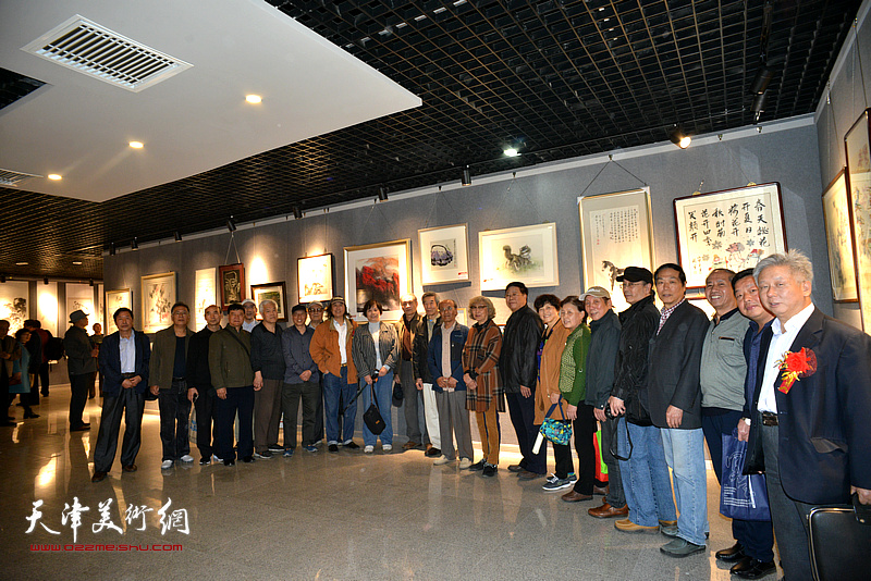 喜迎建党九十七周年优秀美术作品展