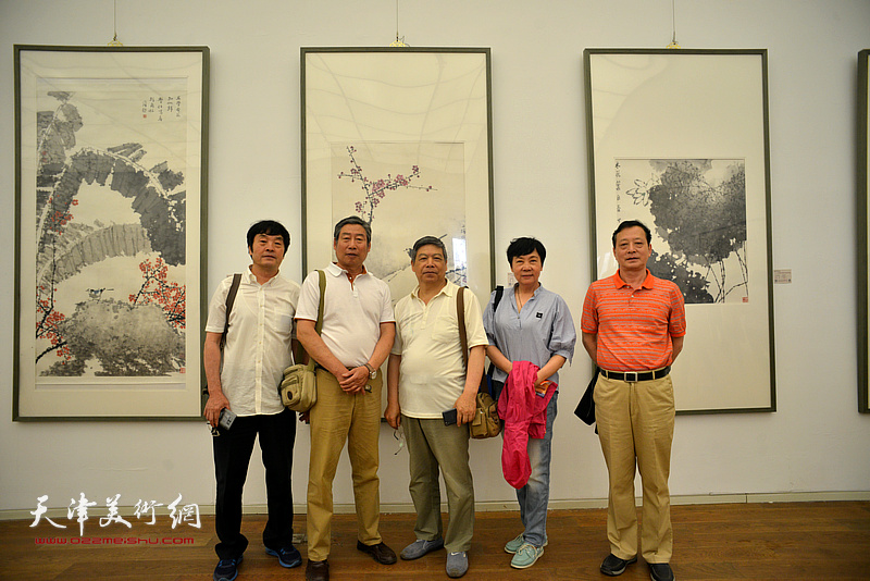 天津市美术家协会花鸟画专业委员会作品展