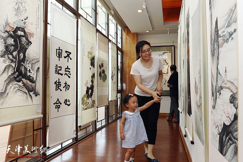 迎七一·颂党恩——农民群众美术作品展