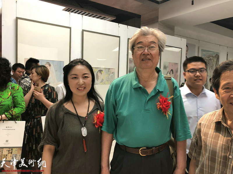 杨力舟与于栋华画展合影