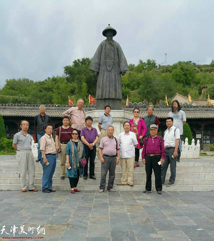 天津采风艺术团一行在山西吕梁地区采风