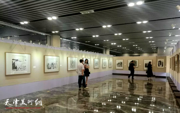 “都市水墨”——马波生水墨作品展现场。