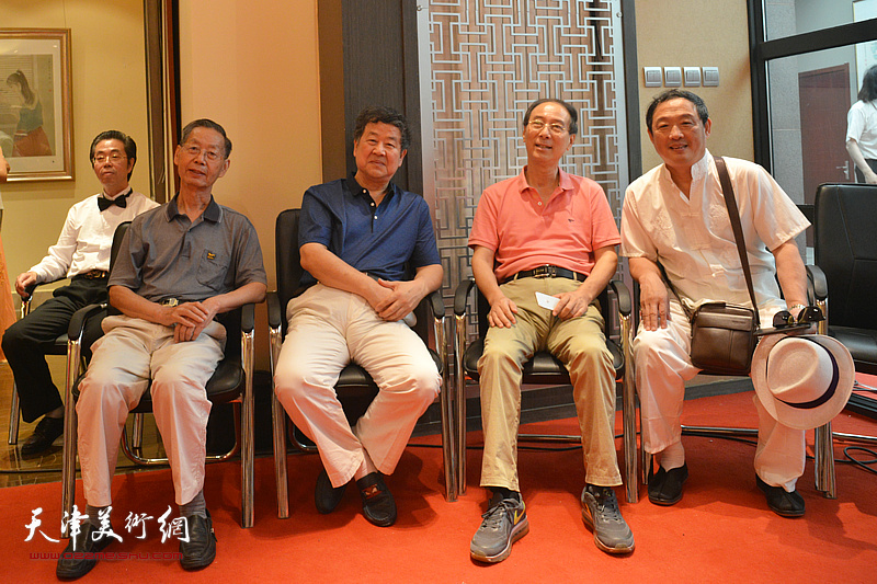 左起：刘新华、王学书、马竞、刘志君在开幕仪式现场