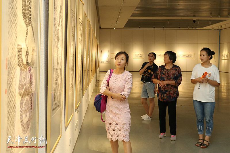 汉代画像石拓本展、化建国水墨作品巡展