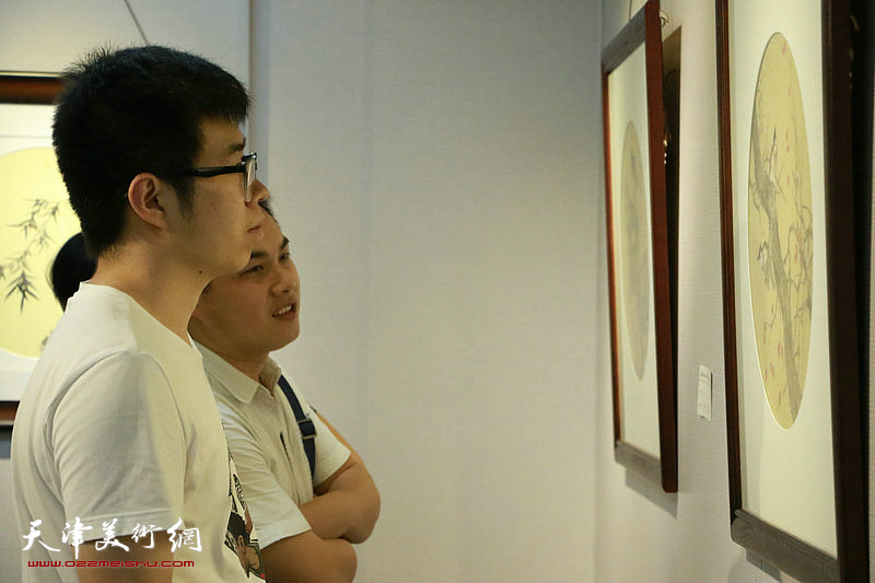 翰墨澄怀—2018庆“八一”天津市群艺国画沙龙作品展开幕