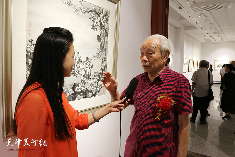 孙贵璞花鸟画展