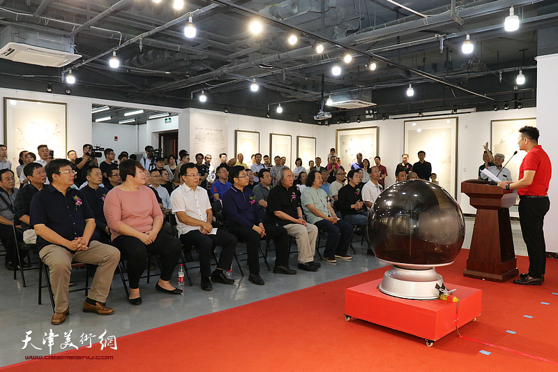 素以为绚 本色天然—任欢作品展