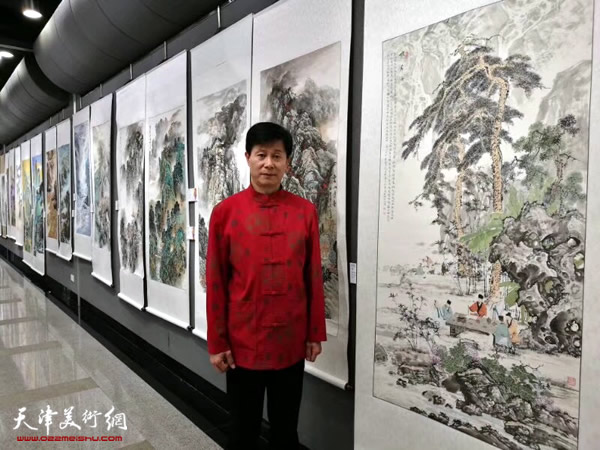 著名画家魏玖来做客天津美术网