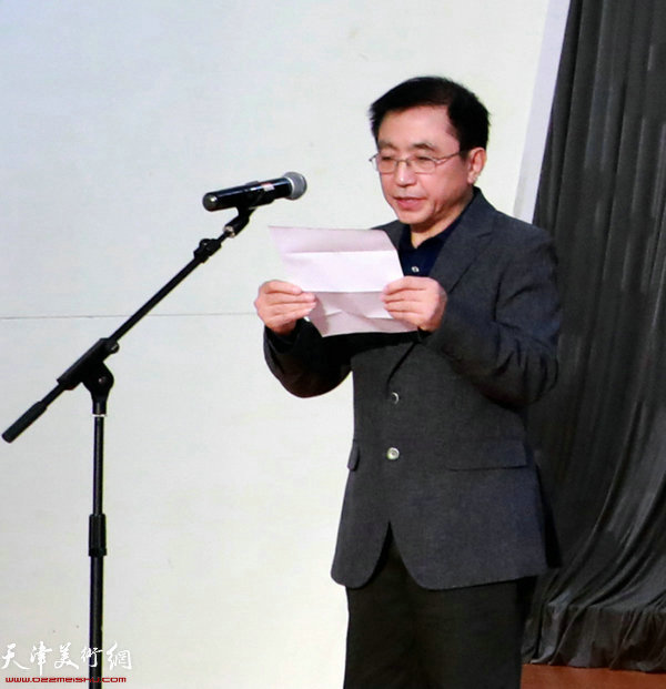 专家代表王文元在开班仪式上发言。