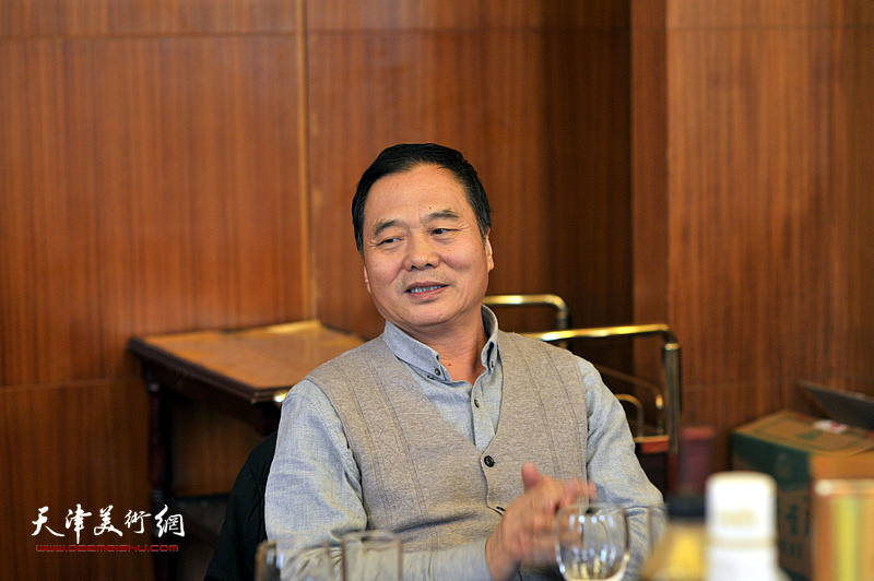 邢立宏在活动现场。
