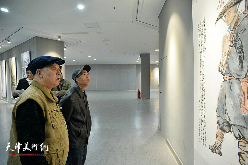 大美青海 渤海明珠—天津·青海美术作品交流展现场。