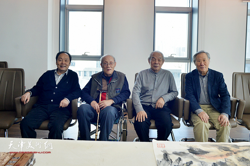 左起：向中林、孙长康、纪振民、姬俊尧在联谊活动现场。