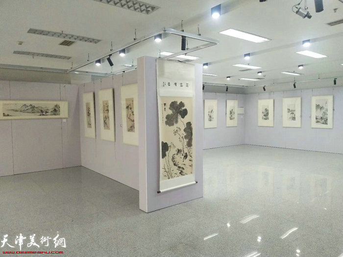 霍春阳从教五十周年师生作品即墨展3月30日开幕。