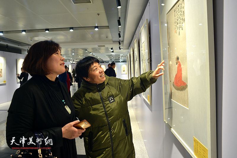 “霍春阳从教五十周年师生作品即墨展”现场。