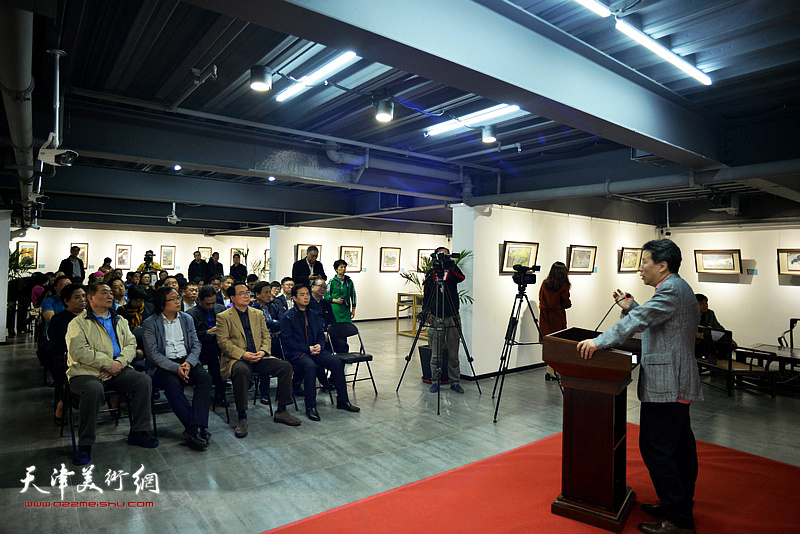 “寻隐——乐坚山水作品展”在荣宝斋（天津）中国书房开幕。