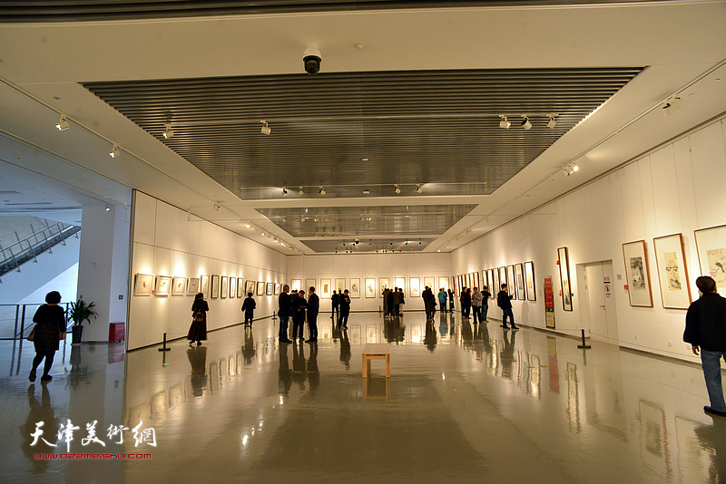 “含道暎物”霍春阳师生作品邀请展现场。