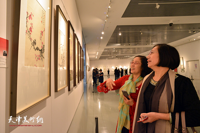 “含道暎物”霍春阳师生作品邀请展现场。