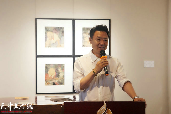 李旺在“戏墨听蝉——李旺个人作品展”开幕式上致辞。