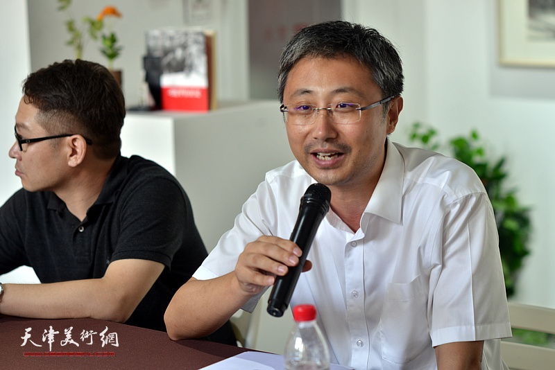 刘国宁在“艺术让生活更美好”主题研讨会上发言。
