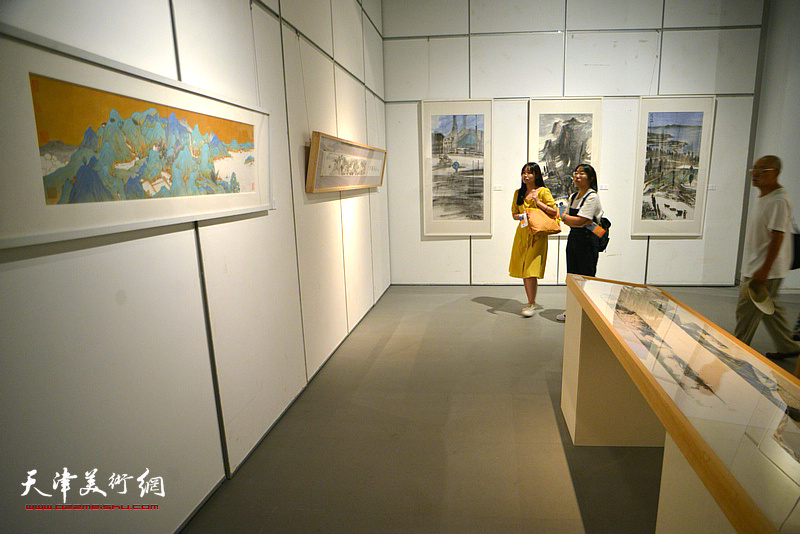 当代院风·时代精神——造化心源·当代中国山水画系列展现场。