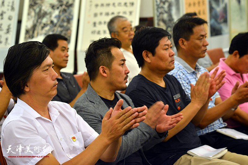 不忘初心 牢记使命——天津市楹联学会召开党员学习专题讨论会