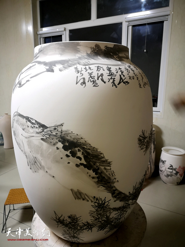 尹沧海的青花瓷画坯。