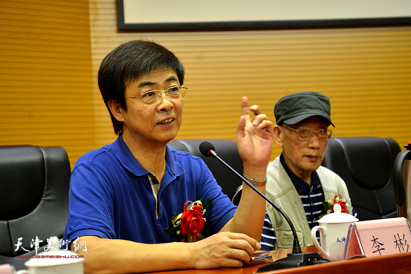 天津市作家协会党组书记李彬讲话并宣布天津市作家协会机关书画院成立。