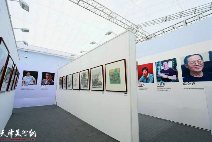 “全国首届阳澄湖艺术节暨第四届沈周文化节”展厅一角。