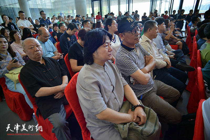 “不忘初心 方得始终”—学习用典书画展9月27日在天津美术馆开幕。