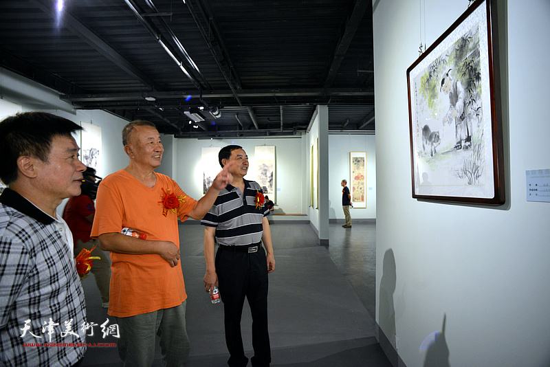 “追踪溯源——庆祝新中国成立70周年美术作品展览中国画名家邀请展”现场。