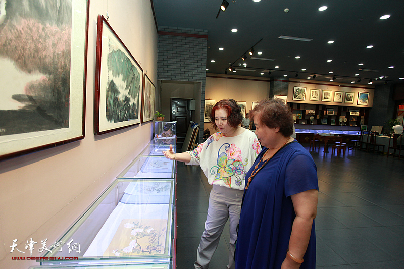 庆祝新中国成立70周年 著名山水画家高杰中国画精品展在沧州市雨来轩开展