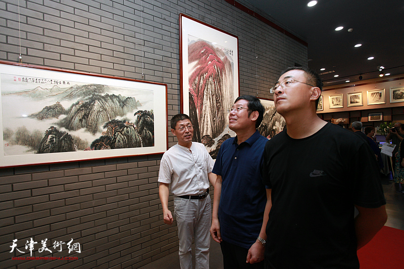 庆祝新中国成立70周年 著名山水画家高杰中国画精品展在沧州市雨来轩开展