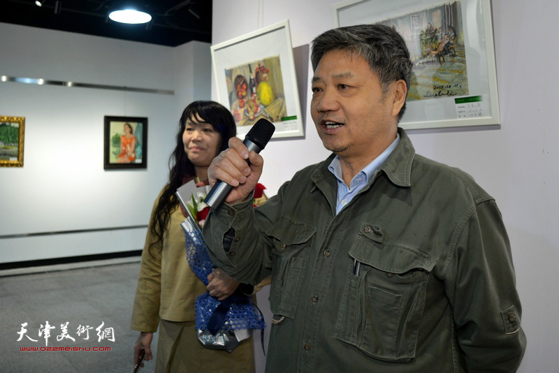 天津教育杂志社副编审、油画家刘志平致辞。