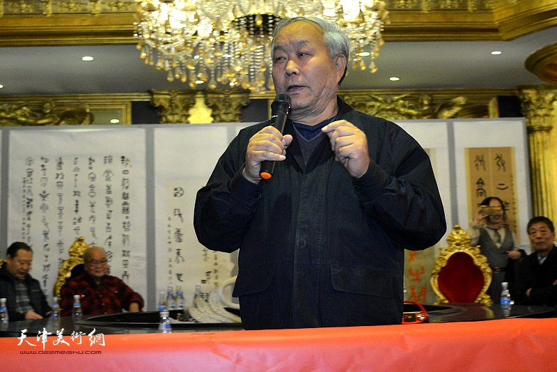 天津美术家协会原主席、天津市书画名家唐云来先生致辞。