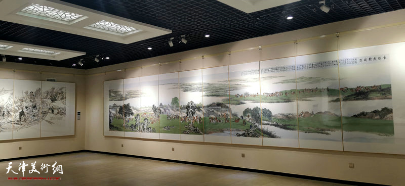 “描绘雄安美术作品国内巡展—历史卷”画说雄安宝坻展布展现场。