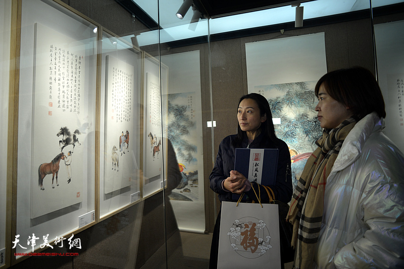 恭王府博物馆“松风长迴——张根起近作展”现场。
