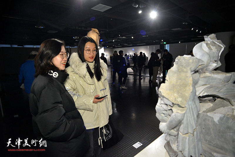 “十面”2019天津青年雕塑家提名展现场。
