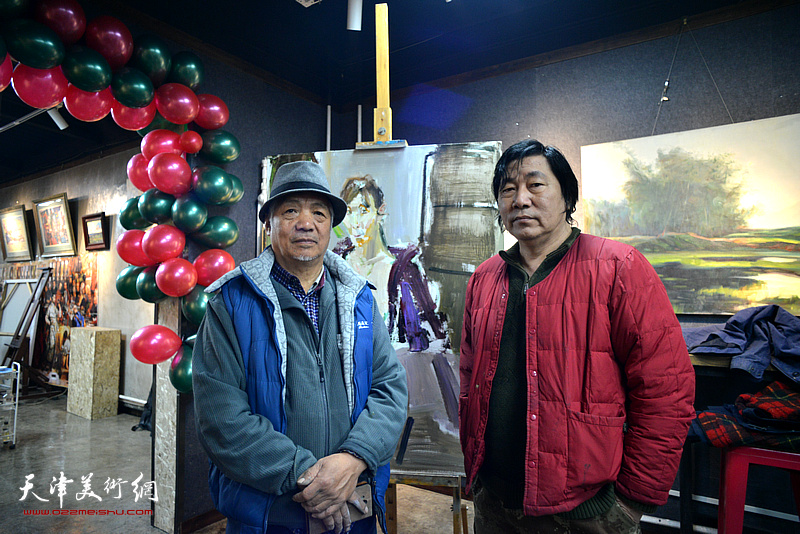 孙建平、姚志刚在红石艺术空间。