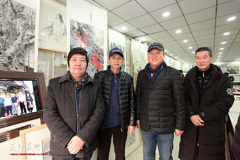 著名画家王惠民花鸟画展