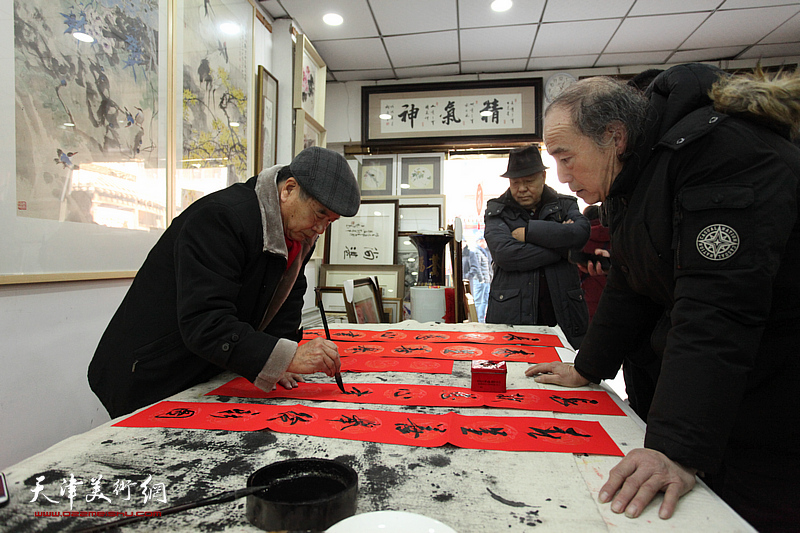 著名画家王惠民花鸟画展