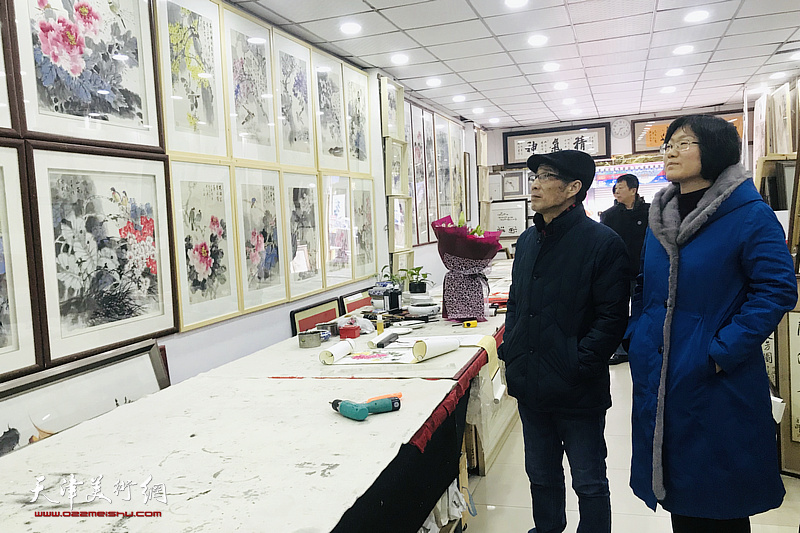 著名画家王惠民花鸟画展