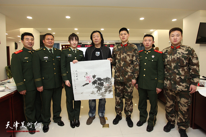 天津市美术家协会新时代红色文艺轻骑兵送文化到军营