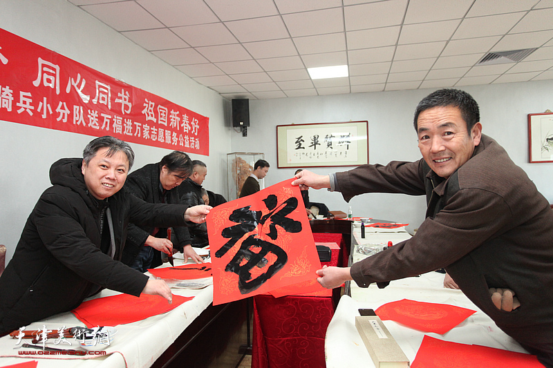 天津市书协新时代红色文艺轻骑兵小分队送万福进万家走进宁河兴家坨