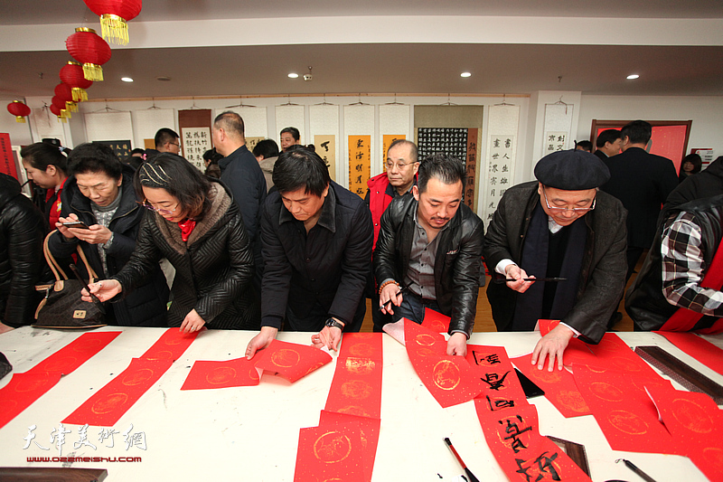 津门名家唐云来师生社区群众百人书画作品展