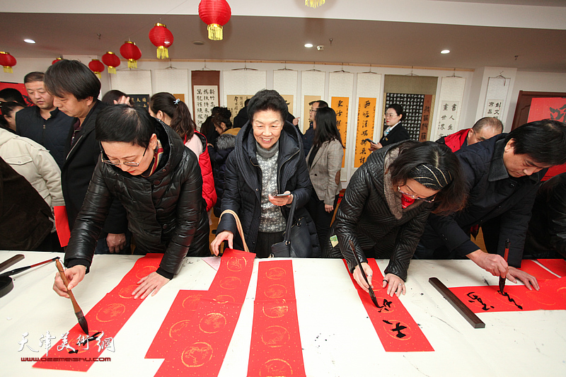 津门名家唐云来师生社区群众百人书画作品展