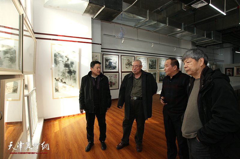 鹤艺轩美术馆在河东区阳光星期八乐园举办开馆首展