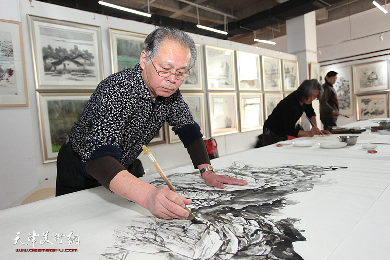 鹤艺轩美术馆在河东区阳光星期八乐园举办开馆首展